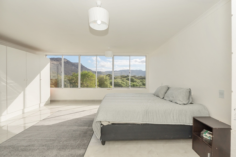 To Let 3 Bedroom Property for Rent in Marina Da Gama Western Cape